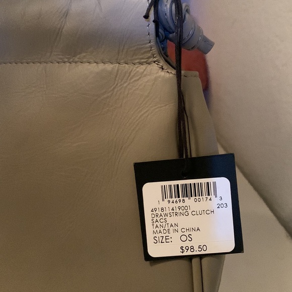 Club Monaco drawstring clutch - Picture 4 of 15